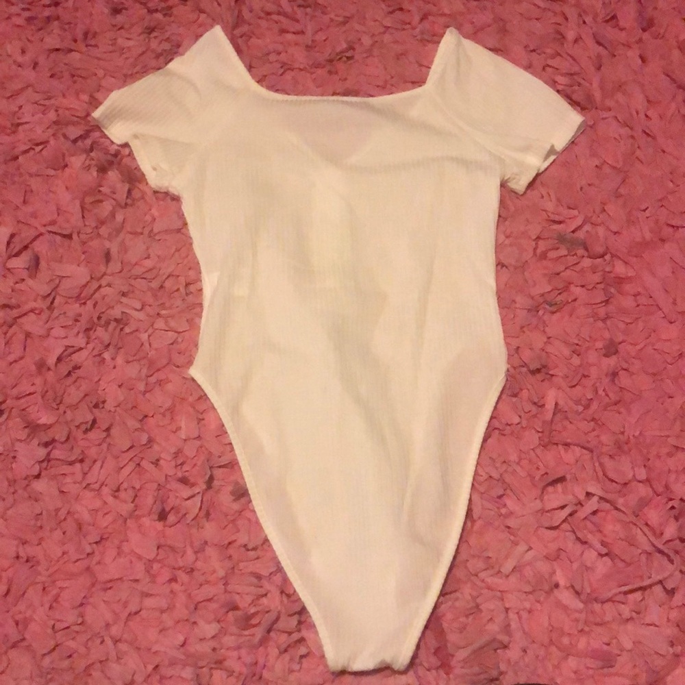 SHEIN Ribbed V-Neck Body Suit Size M(US and EU) - Picture 3 of 3